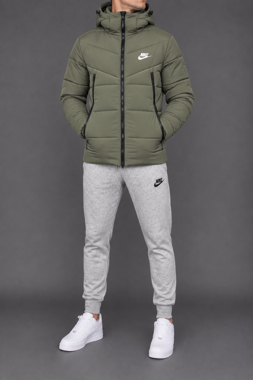 Nike striukė