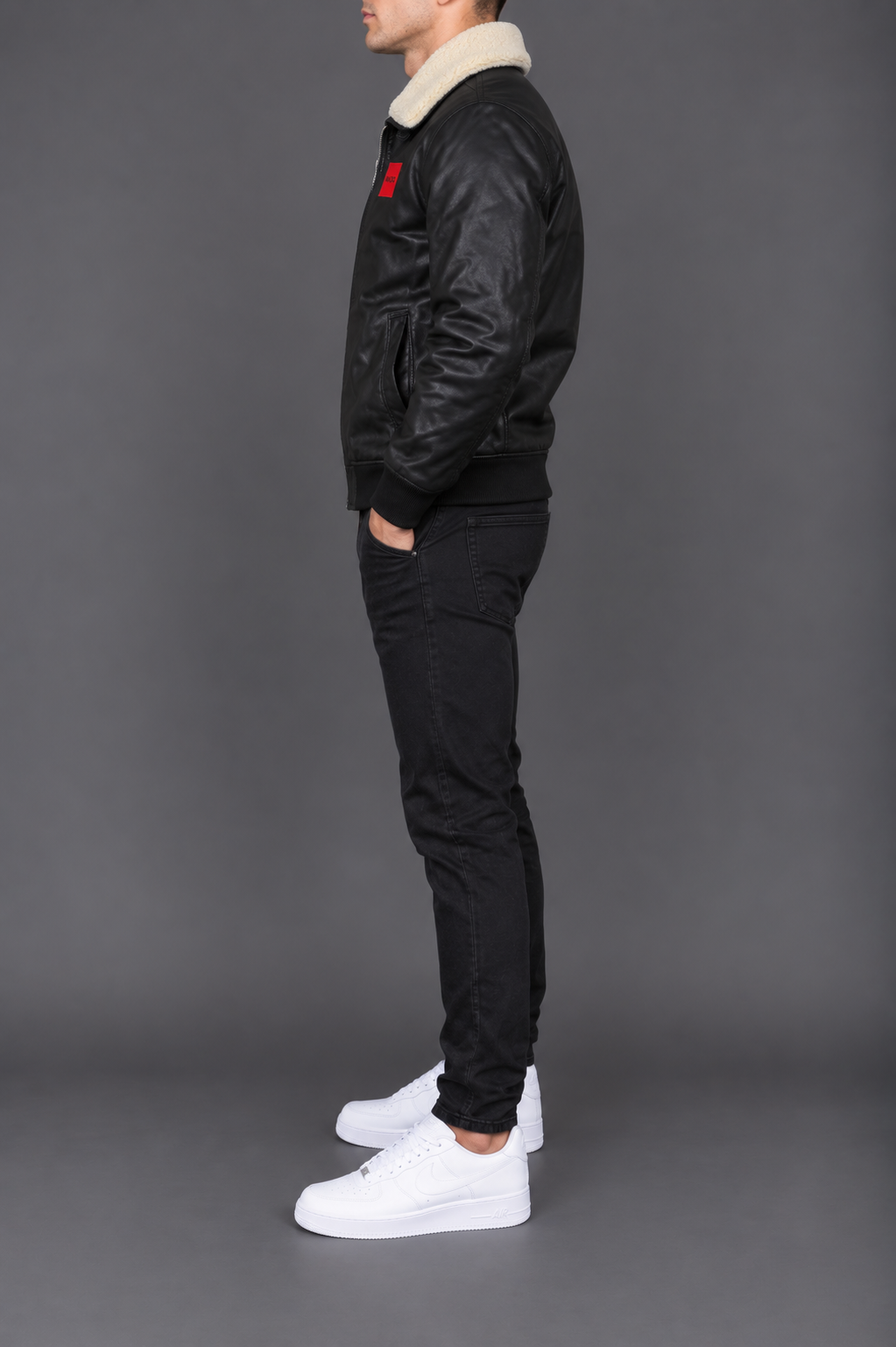 Hugo Boss odinė striukė