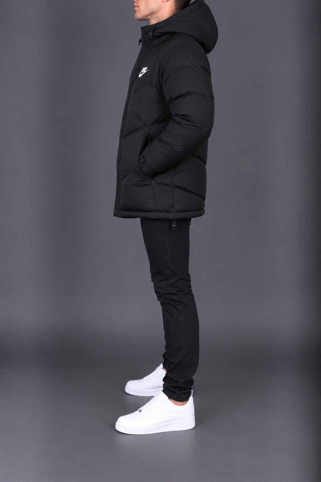 Nike striukė