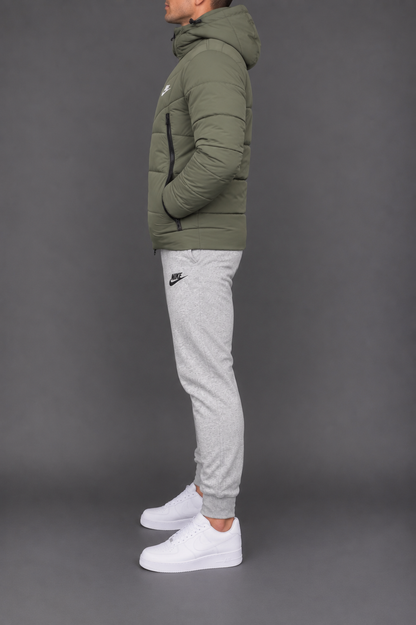 Nike striukė