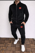 Hugo Boss veliūrinis kostiumas
