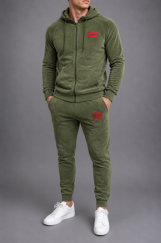 Hugo Boss Veliūrinis Kostiumas