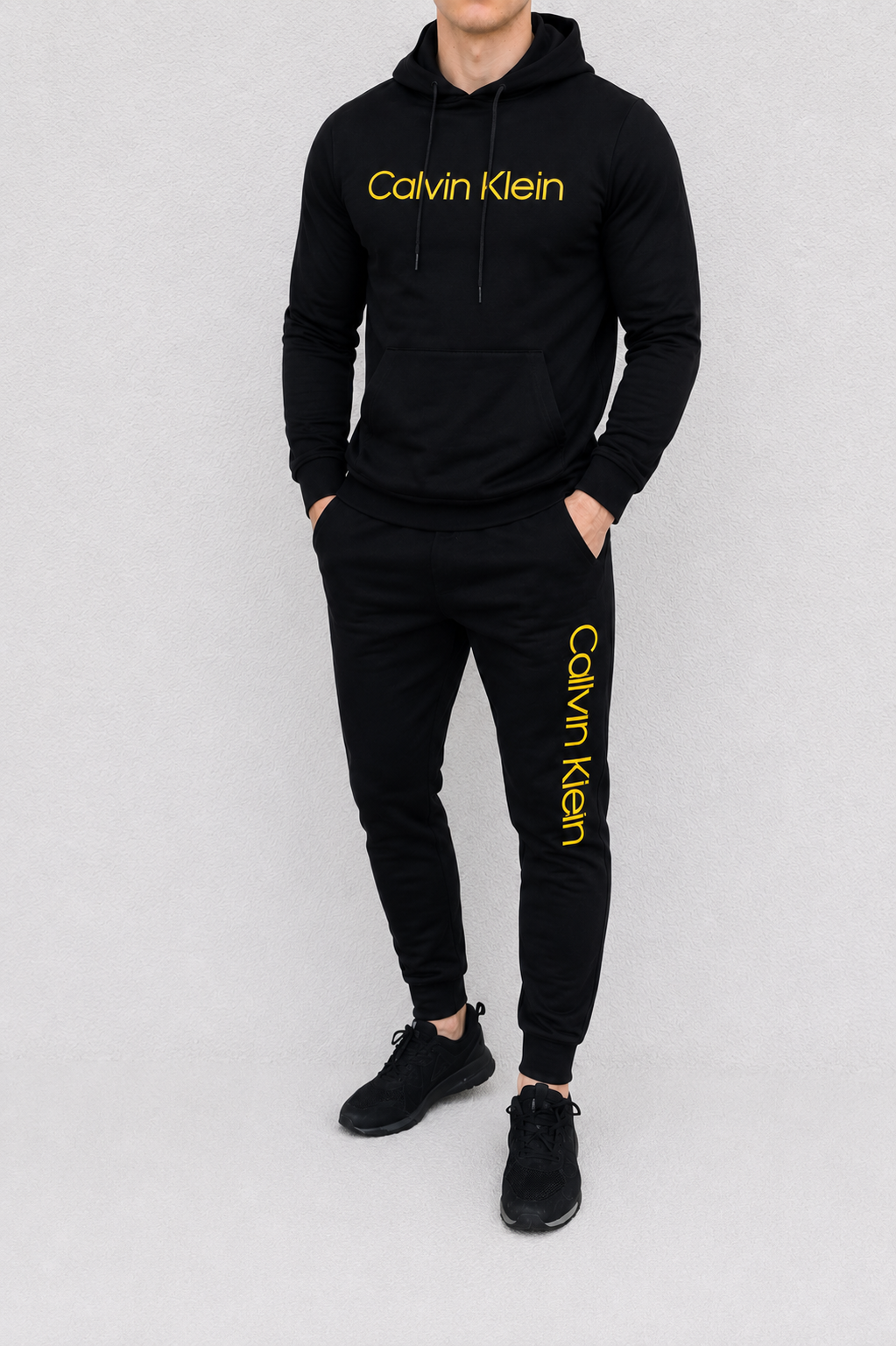 Calvin Klein Kostiumas