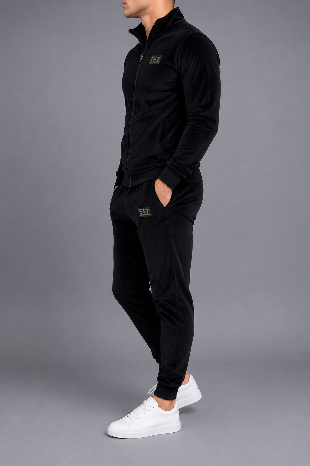 Emporio Armani Veliūrinis Kostiumas
