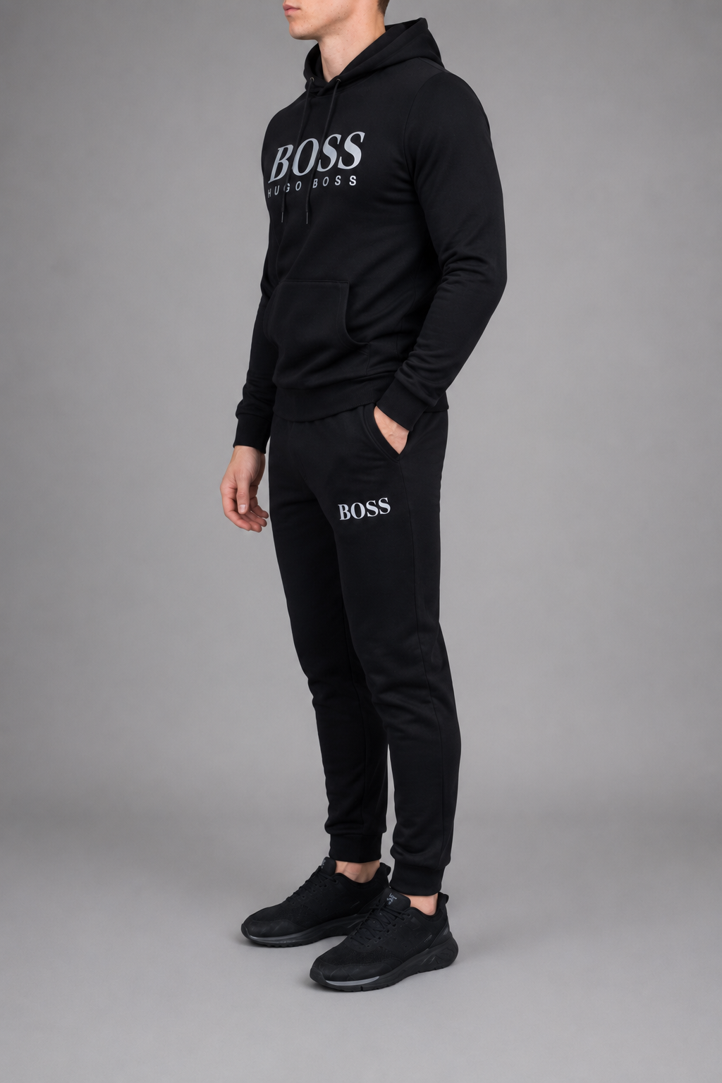 Hugo Boss Kostiumas